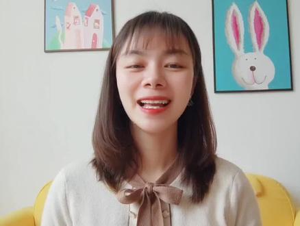 如果你的宝贝比较怕生,胆小,粘人,爱哭闹,很有可能是宝贝的触觉出现了问题,及时且持续性的触觉训练,可以很好的改善这些问题哦,一起来看看如何给宝贝做触觉训练吧!#触觉失调 #育儿经验分享 #触觉训练 @蒙童园托育中心