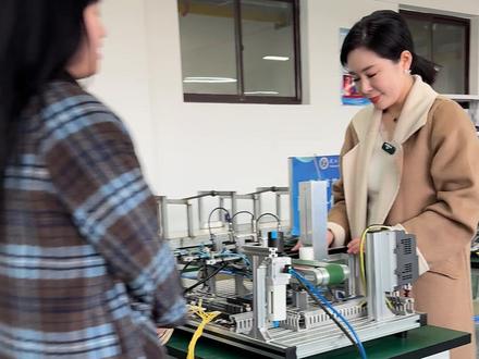 为什么关灯后灯还会微微亮 #电气自动化 #PLC #电气工程 #零基础学电工