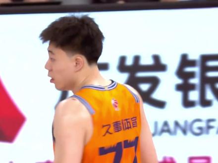 拆解一个回合,看懂张镇麟对上海队的重要性! #上海男篮 #张镇麟 #cba评球大会 #dou来cba