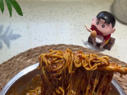 去朋友家吃过一次,被惊艳到的土豆泥拌面! #满级吃商指南 #充能小事叫吃饭 #拌面 #面条的神仙吃法 #抖音美食推荐官