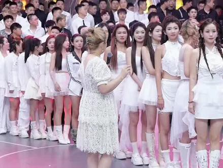 #上热搜 薇儿是国舅奶吗😄😄