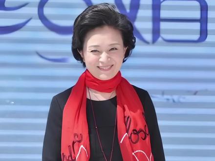 她被称为妈妈专业户#刘莉莉#明星故事