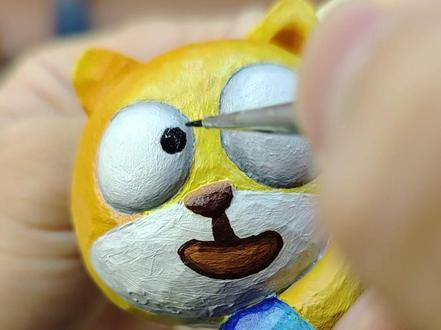 我有木雕版狗头头像啦 感谢雕刻老师@一个大岳儿 #表情包 #创意 #手艺人 #雕刻