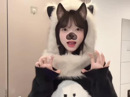 阿里嘎米多喵喵~#手势舞 #抖音潮流舞蹈地图 #有点上头