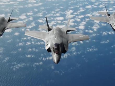 以色列的克星终于出现了,巴基斯坦被激怒,枭龙有望击落F35? #以色列 #巴基斯坦 #军事科普