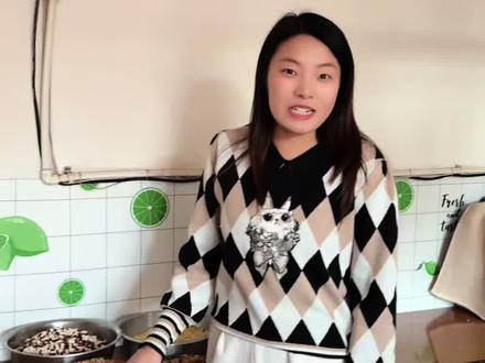 二月二龙抬头,在老家祖祖辈辈在这一天吃——蔓菁豆子饭,寓意着一年到头无病无灾,风调雨顺 五谷丰登大家今天吃什么呢?你所在的地方有什么习俗呀#我的乡村生活 #二月二龙抬头 #家乡特产 #家乡美食 #农村生活