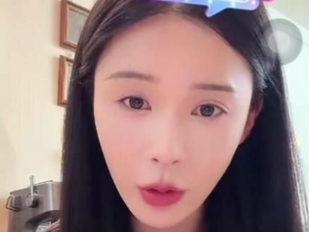 孟娜4集 #直播录屏分享 #孟娜 新剧14号开机#申浩男 是男主,不要再弹古筝了孟娜都把自己比做渣男渣女了#气质女神 #自信的女人最漂亮 @DOU+小助手