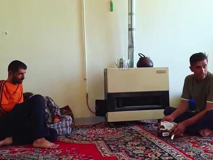 卡迪尔前来向叔叔求助,叔叔会答应帮卡迪尔吗