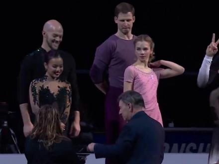 美国花滑奥运名单出炉,银河战舰来了 #花样滑冰 #马琳琳 #米兰冬奥会 #冰舞 #双人滑