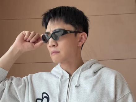 给我八秒好不好? #猫猫摇 #DJ版小半舞蹈挑战