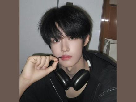 泰国人:听100遍都不够啊! #张泽禹 #张极 #张真源 #宋亚轩 #抖音商城