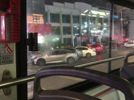 小米股价大跌,业绩救不了股价?