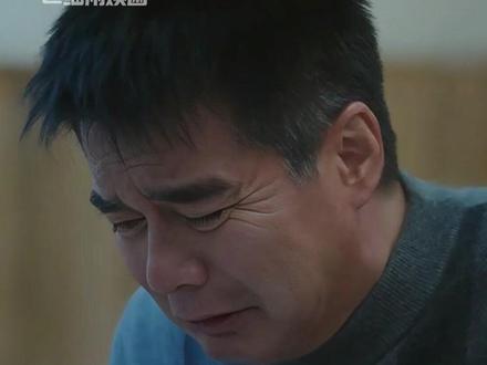 明明是前妻何晴去世,为何许亚军至今未发文悼念?看到一直定格在美国的IP,才懂沉默的悲伤更加震耳欲聋#何晴 #许亚军 #马德华 #内容启发搜索 #娱乐评论大赏