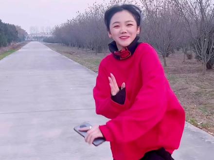 扛过枪,放过羊,玉米地斗过狼!#青纱帐妹妹 #聂小妹 #沙雕闻