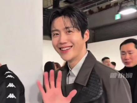 金宣虎承认逃税并道歉,网友辣评:没有红的命,怪自己不争气