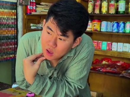 #记忆中的童年小卖部 #童年记忆小零食 #8090后的童年回忆 小时候的味道,你还能记得多少?@DOU+小助手
