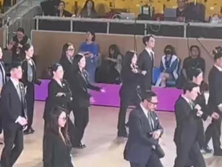 吓我一跳,我以为考公还要考跳舞!#来汽水听宝藏歌单 #音乐