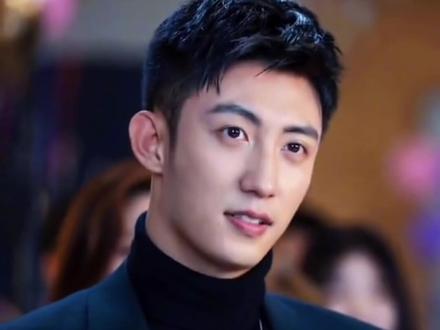 高颜值的男士必看发型打理教程,#明星 #黄景瑜 同款#南宁发型修眉设计 #男士发型打理教程 @DOU+小助手