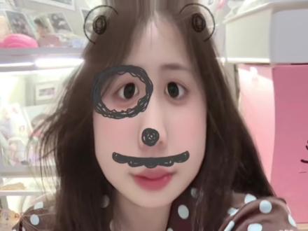 乐品乐茶太用心了,对露思好的品牌方可露丽都会高高捧起 #乐品乐茶 #赵露思 #乐品乐茶全球代言人赵露思