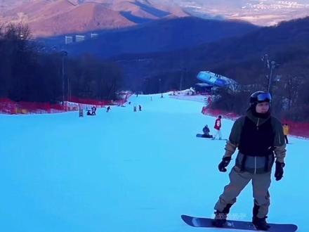 田庚小王江流,近期滑雪直播@王智(智齿)