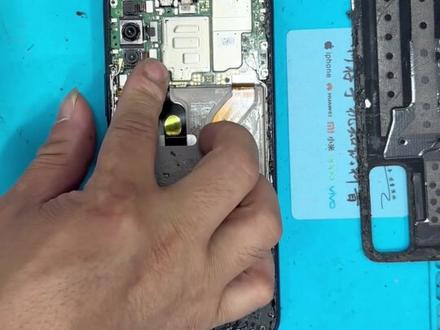 #华为畅享20Pro 屏幕内爆漏液看不见划不动,跟视频操作自己也能换屏幕#苹果手机 #手机维修日常 #沉浸式手机维修 #零基础学维修 #手机维修知识科普