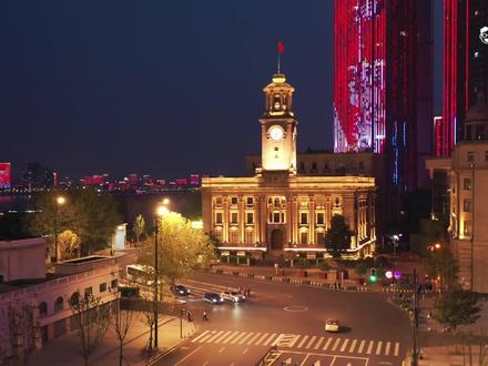 武汉地铁12号线开通,换乘之王or亡,优缺点带你搞明白! 亚洲最长地铁环线-武汉轨道交通12号线一期工程将于2026年5月1日9时16分开通初期运营。
武汉地铁12号线全长59.9公里,是目前国内最长的城市地铁环线,此次即将开通的一期工程,起于武汉市青山区钢都花园站,止于汉阳区墨水湖公园站,全部为地下线,共设车站23座。作为串联武汉三镇的地铁环线,武汉地铁12号线开通后将大幅提升跨区域出行便捷度。
#武汉地铁 #武汉地铁12号线 #旅途路上 #轨道交通 #人间观察计划 @DOU+小助手 @抖音小助手