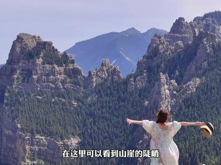 如果自由有形状,那大概就是自驾穿梭在阿拉善的模样,这份攻略记得收藏~#风景如画的地方 #旅行推荐官 #保持热爱奔赴山海 #周边游 #治愈系风景