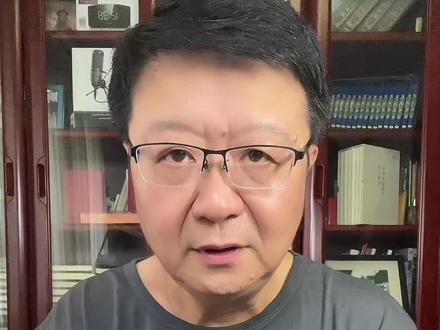 稻城亚丁封省道收费,刚被点名还敢顶风作案