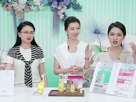 哈哈哈哈,菲菲刚来就被姐姐们带偏了
熙宝也被扒的透透的了😂#董宇辉#与辉同行#兰知春序新主播菲菲#与辉同行传熙#与辉同行潇潇安安