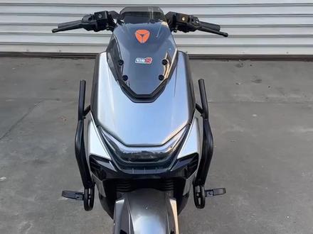 雅迪白鲨90电动车护杠