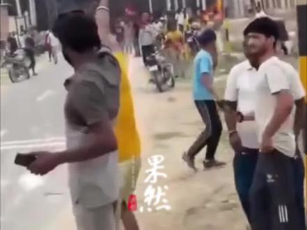 印度70%电网瘫痪!当地华人:机场已管控,部分区域每天面临8小时停电(潮新闻)