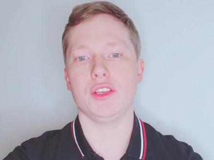 #学英语 #英语谁不会 begin和start怎么区分呢?