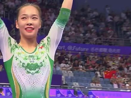9月29日,杭州亚运会女子自由体操决赛在黄龙体育中心体育馆进行,中国选手章瑾以总成绩13.100分赢得冠军。#亚运会 #杭州亚运会 #体操运动员 #章瑾