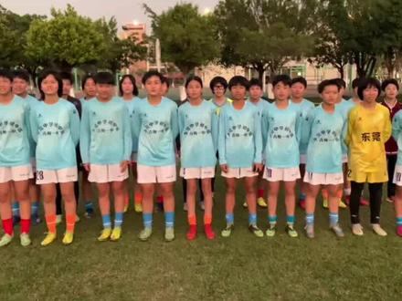 #致敬了不起的她 #足球 祝母亲👩女神节快乐!@DOU+小助手