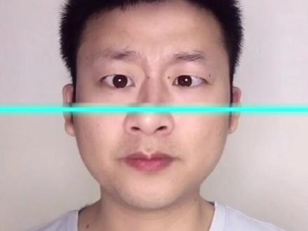 我这根蓝线太牛了,你敢来试一下吗?#手机摄影 #教程 #蓝线挑战 #创意定格照 @抖音小助手