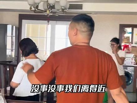 今天上门给四年多前安装了我们智能锁的客户修改密码、凯迪仕k7这款锁,绝对是经典中的经典👍跨时代的产物……