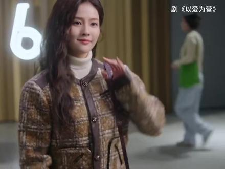 主打一个甜,两人就像连体婴一样走哪黏哪。