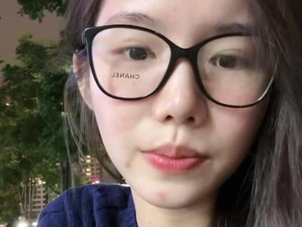 我们只是一段时间的朋友罢了. #李璐璐语录 #朋友#热门