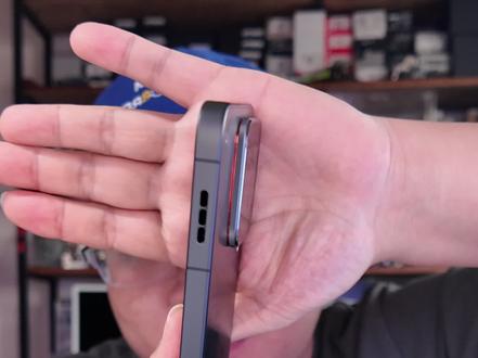 不是加个风扇就叫Ultra的,屏幕影像打爆友商,iQOO 15 Ultra上手实测#iqoo15ultra