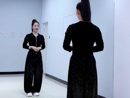 《原野牧歌》背面口令分解#润润广场舞队