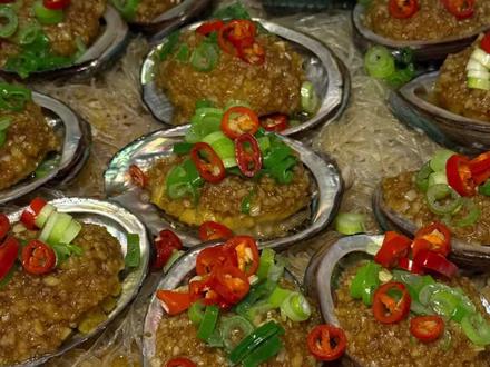 蒜蓉粉丝蒸鲍鱼做法简单但是也要注意点细节#美食 #热门