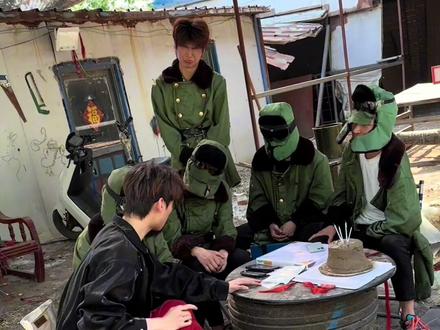 这么久没见,你们还是一点没变