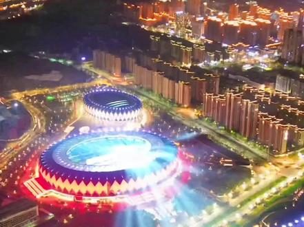 2024第21届全国大学生运动会将在福建省南平市举办#运动会开幕式 #大学生运动会 #人山人海太热闹了 #夏思凝 #吴艳妮