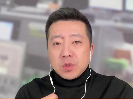 冬泳怪鸽又走红了,曾经一句奥利给红遍全网,风口浪尖的他又因为直播打赏惹来争议,你觉得冬泳怪鸽可以接收打赏吗?#不要再苛求普通人完美无瑕 #不要过度神化普通人 #冬泳怪鸽