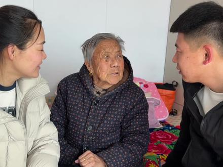 新来的成员舒克 早晨失踪了 没想到是这事#记录真实生活 #团队新成员 @张吉的小日常