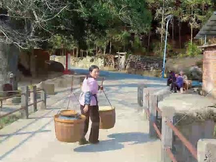 大铁锅手工炒南瓜子,比机器炒的香!#南瓜籽 #炒南瓜籽 #原汁原味 #手工制作 #农家美食