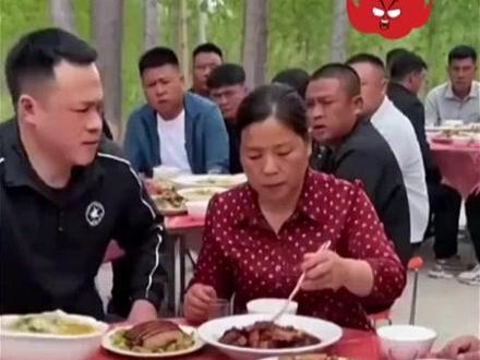 森林狼击败马刺扳平总比分!天王山来了!同时,联盟将审查文班肘击动作,文班亚马G5有可能面临禁赛危机!#文班亚马#爱德华兹#马刺#森林狼#高小艾的篮球频道