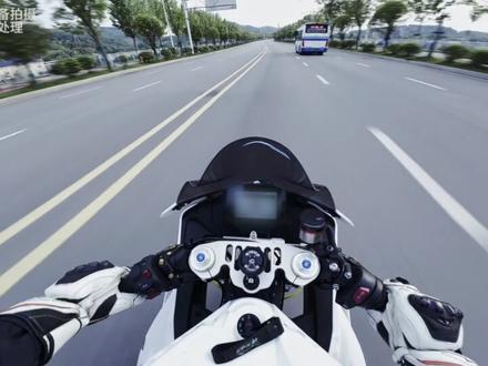 张雪500rr纯享声浪 #张雪500rr声浪 #张雪500rr #摩托车第一视角 #张雪820rr #萤火虫排气