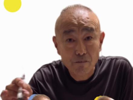 聊起四大须生,上次有朋友说我适合唱“奚派”,很开心😃这次都唱了一遍,朋友们再帮我听听!四大须生唠不完的故事,各成一派自然是各有本事!朋友们喜欢听哪口?一起聊聊#京剧 #老有范儿啦 #四大须生 #马连良 #京剧知识