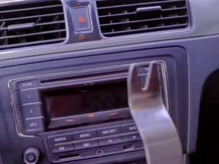 桑塔纳导航安装教程#汽车音响改装 #大屏导航安装 #汽车喇叭音响 #大屏导航 #车载导航 #车载音响推荐 #汽车音响 #车载音乐 #车载音响 #汽车导航 #倒车影像 #汽车音响升级